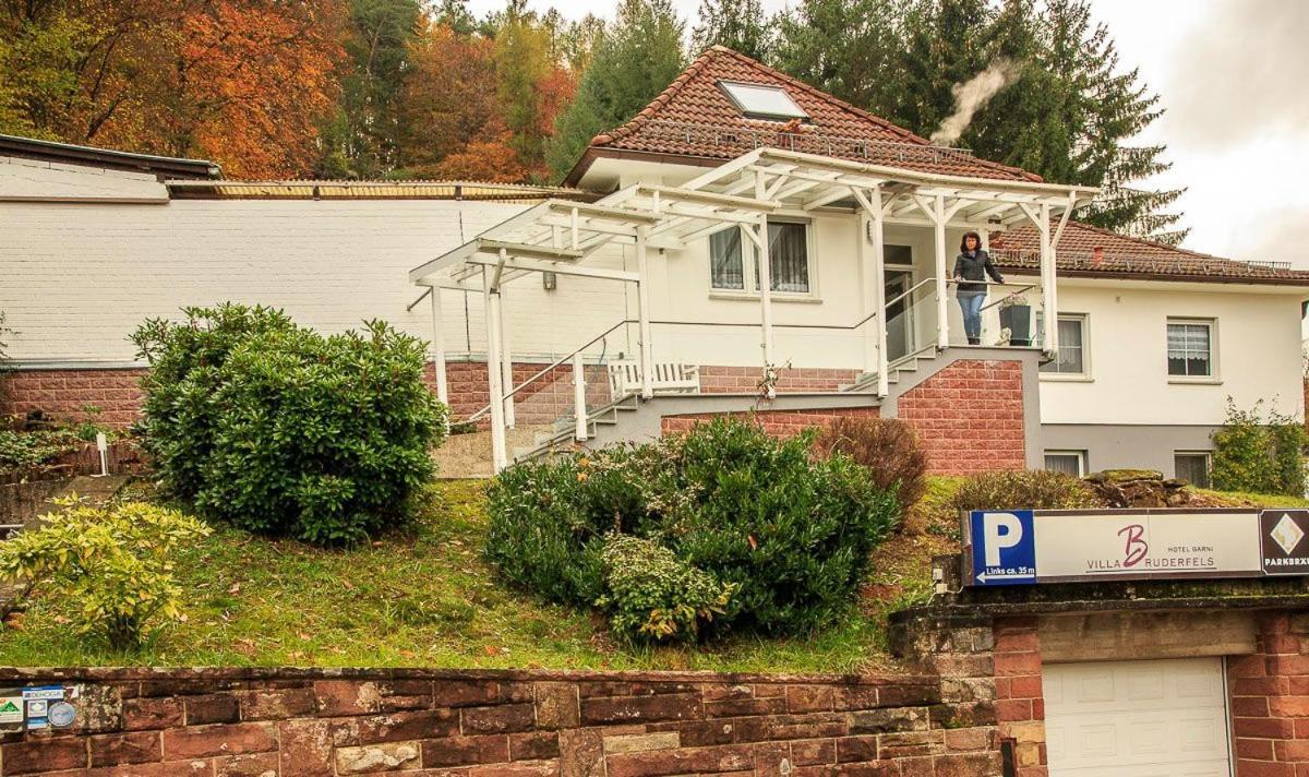 Villa Bruderfels, Garni Rodalben Exteriör bild